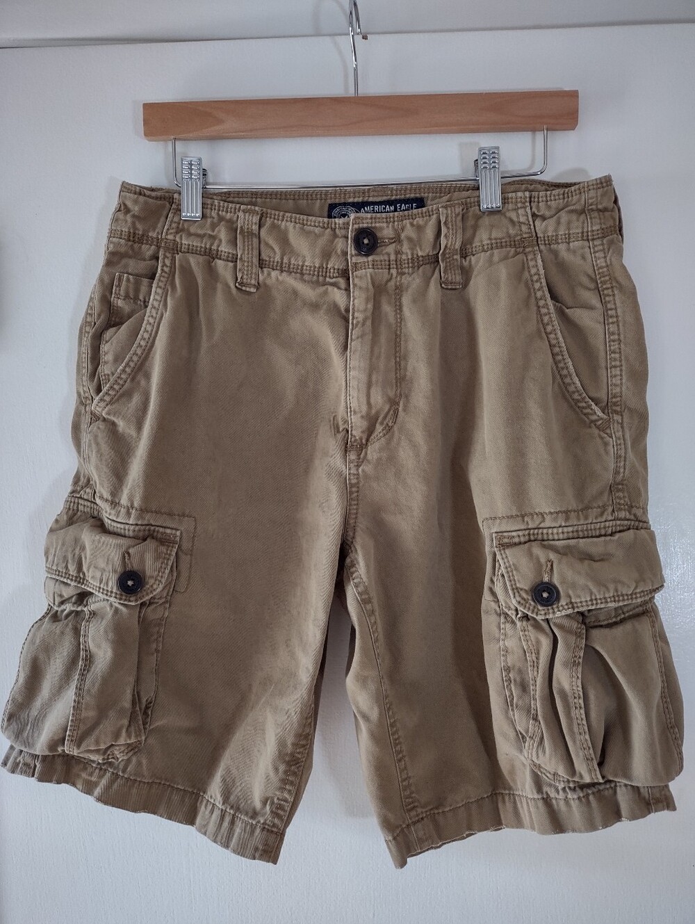 American Eagle Outfitters Men’s Cargo Shorts Size 31 Khaki Tan Utility Pockets